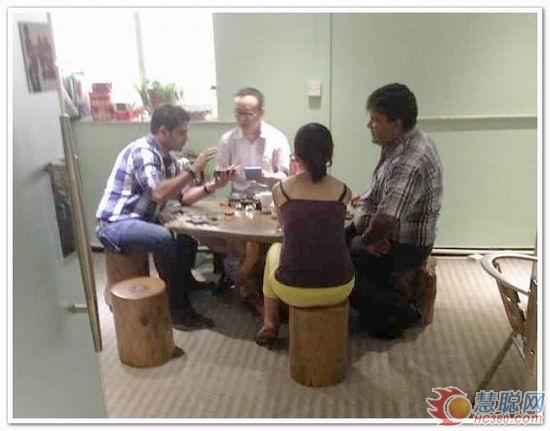 海內存知己，天涯若比鄰 