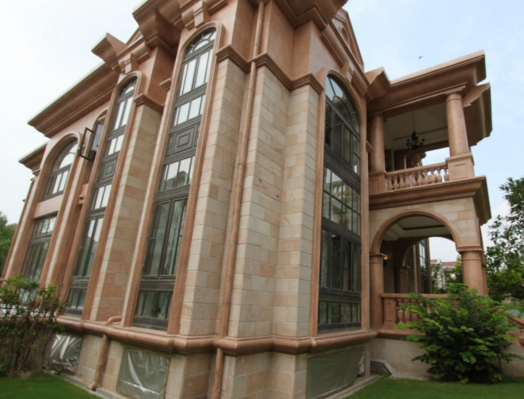 友情漆真石漆價格的波動引發(fā)市場關(guān)注