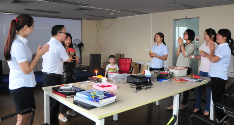 友情漆用信心和堅(jiān)持，成就目標(biāo)的達(dá)成