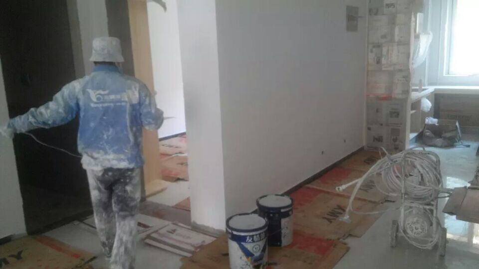 油漆工，為誰辛苦為誰忙