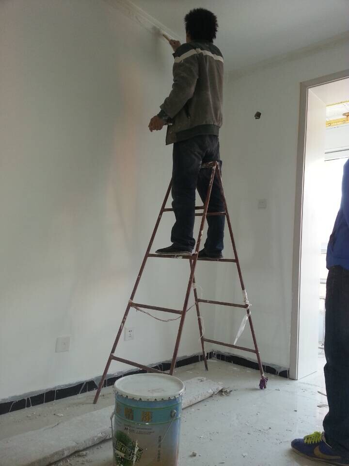 友情漆以優質產品和優勝服務領先同行