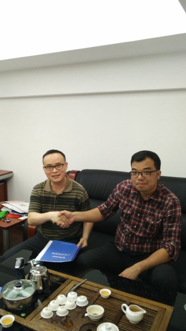 友情漆敬業專業的態度，贏得客戶合作加盟