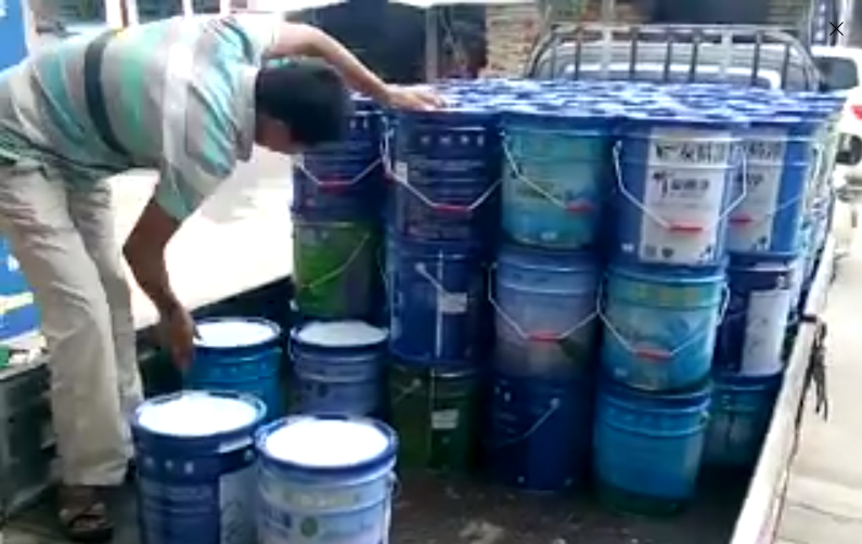 服務客戶，友情漆樣樣做足100分